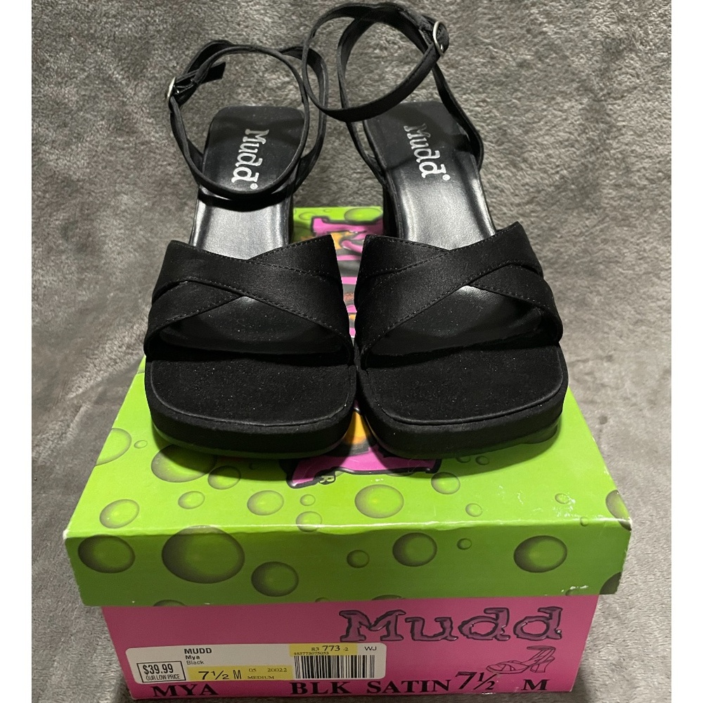 MUDD 7.5 M  MYA Black Satin